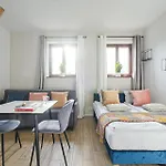 Urbanest Center Mat2a * كاتوفيتسه