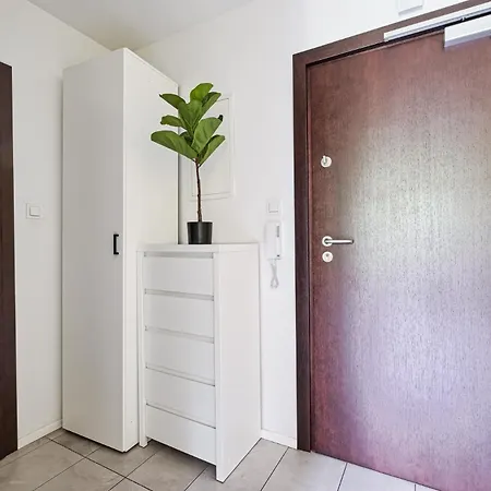 Urbanest Center Mat2a 아파트