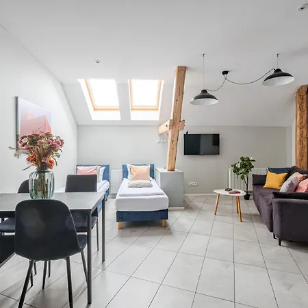 Urbanest Center Mat2a * 카토비체