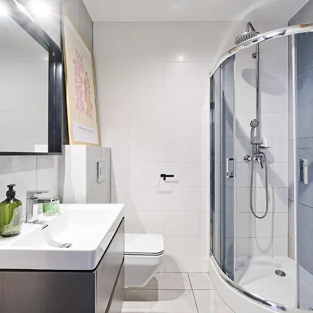 아파트 Urbanest Center Mat2a *