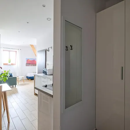 Urbanest Center Mat2a