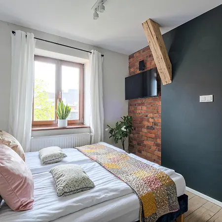 Urbanest Center Mat2a * 카토비체