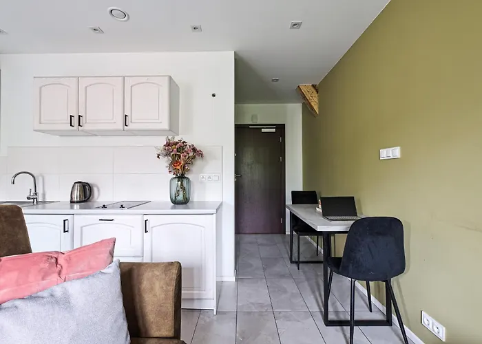 Urbanest Center Mat2a * קטוביץ