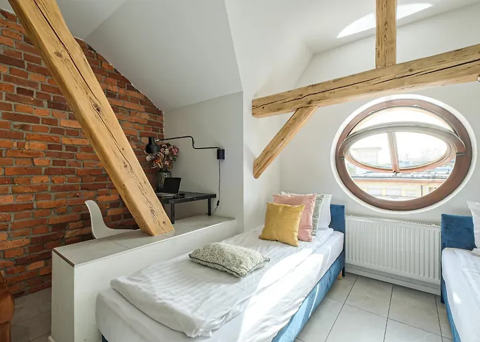 Urbanest Center Mat2a דירה *