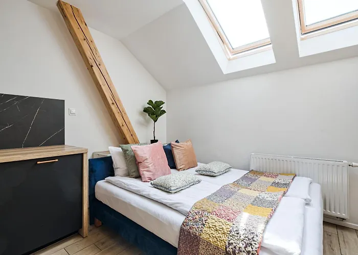 Urbanest Center Mat2a קטוביץ