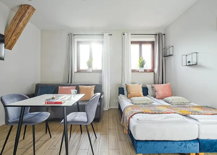 Urbanest Center Mat2a * קטוביץ