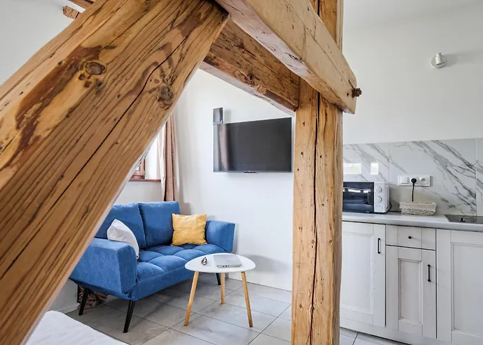 Urbanest Center Mat2a * קטוביץ