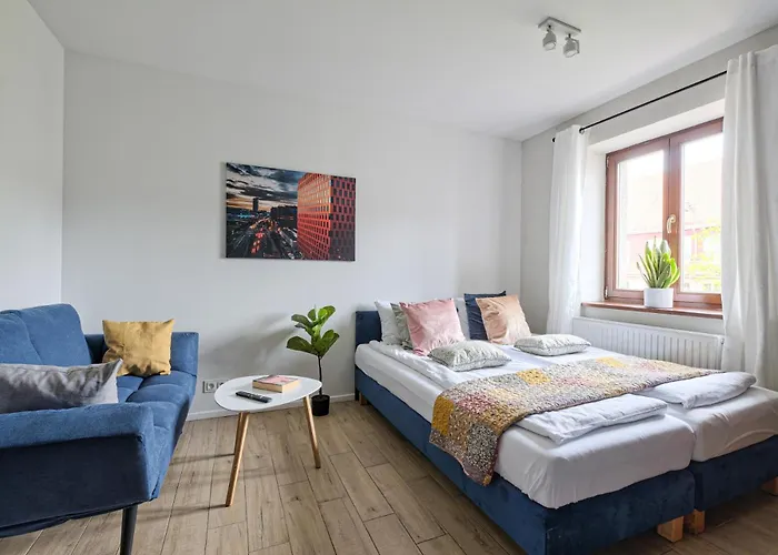 Urbanest Center Mat2a דירה קטוביץ